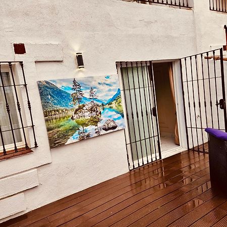 Serenity Luxury , Puerto Banus マルベーリャ エクステリア 写真