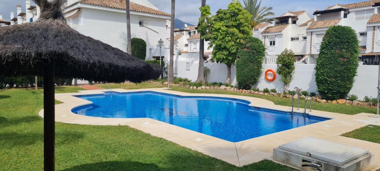 Serenity Luxury , Puerto Banus マルベーリャ エクステリア 写真