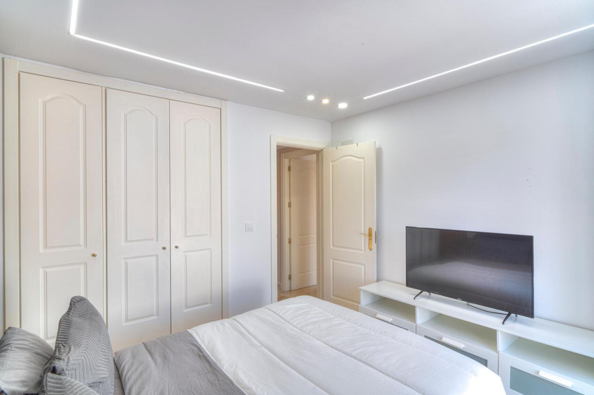 Serenity Luxury , Puerto Banus マルベーリャ エクステリア 写真
