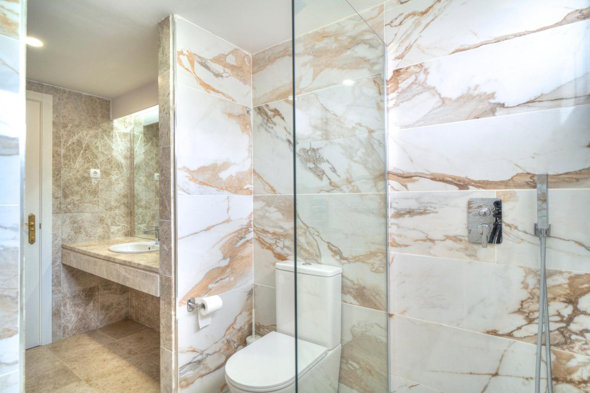 Serenity Luxury , Puerto Banus マルベーリャ エクステリア 写真