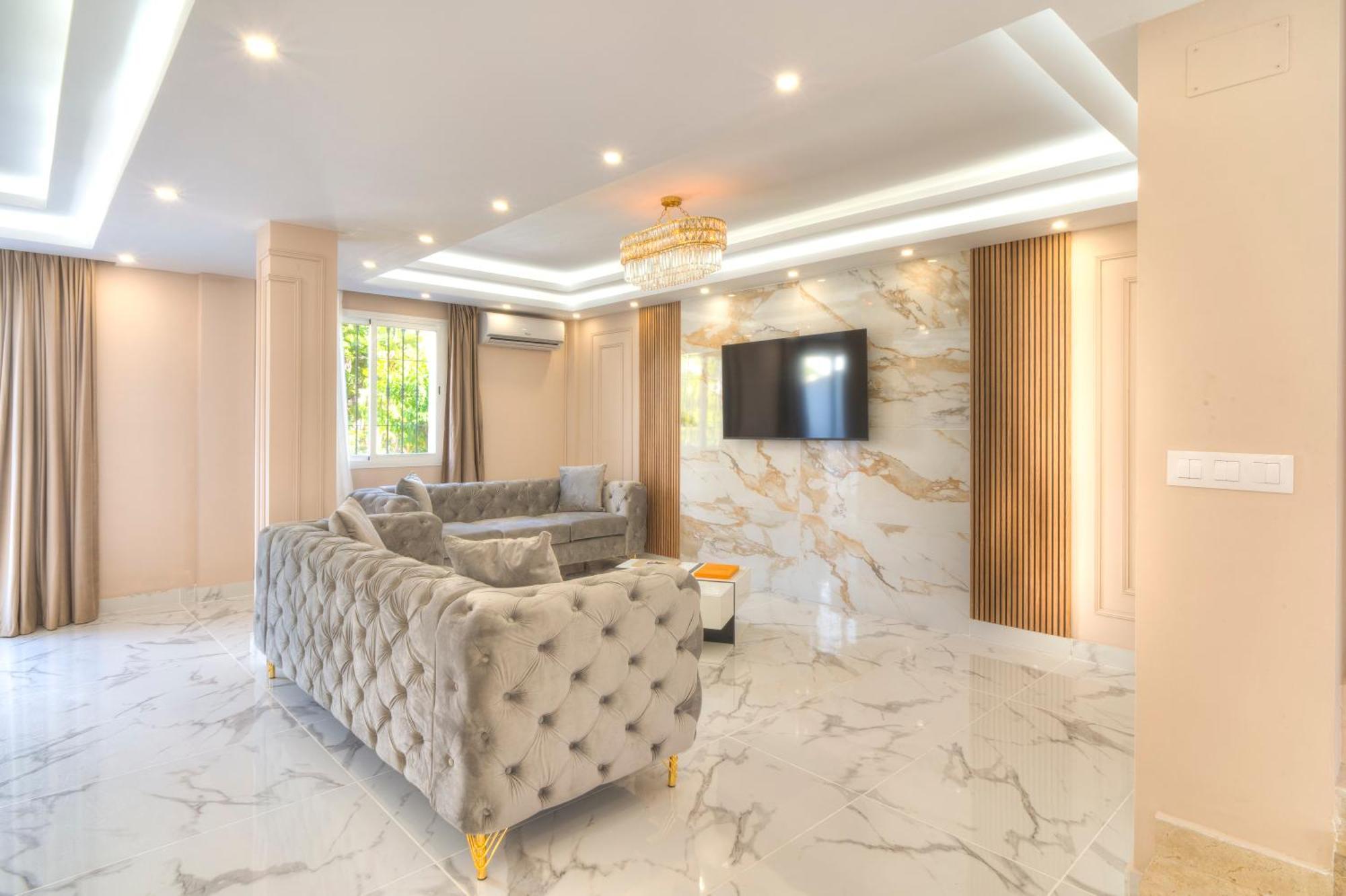 Serenity Luxury , Puerto Banus マルベーリャ エクステリア 写真