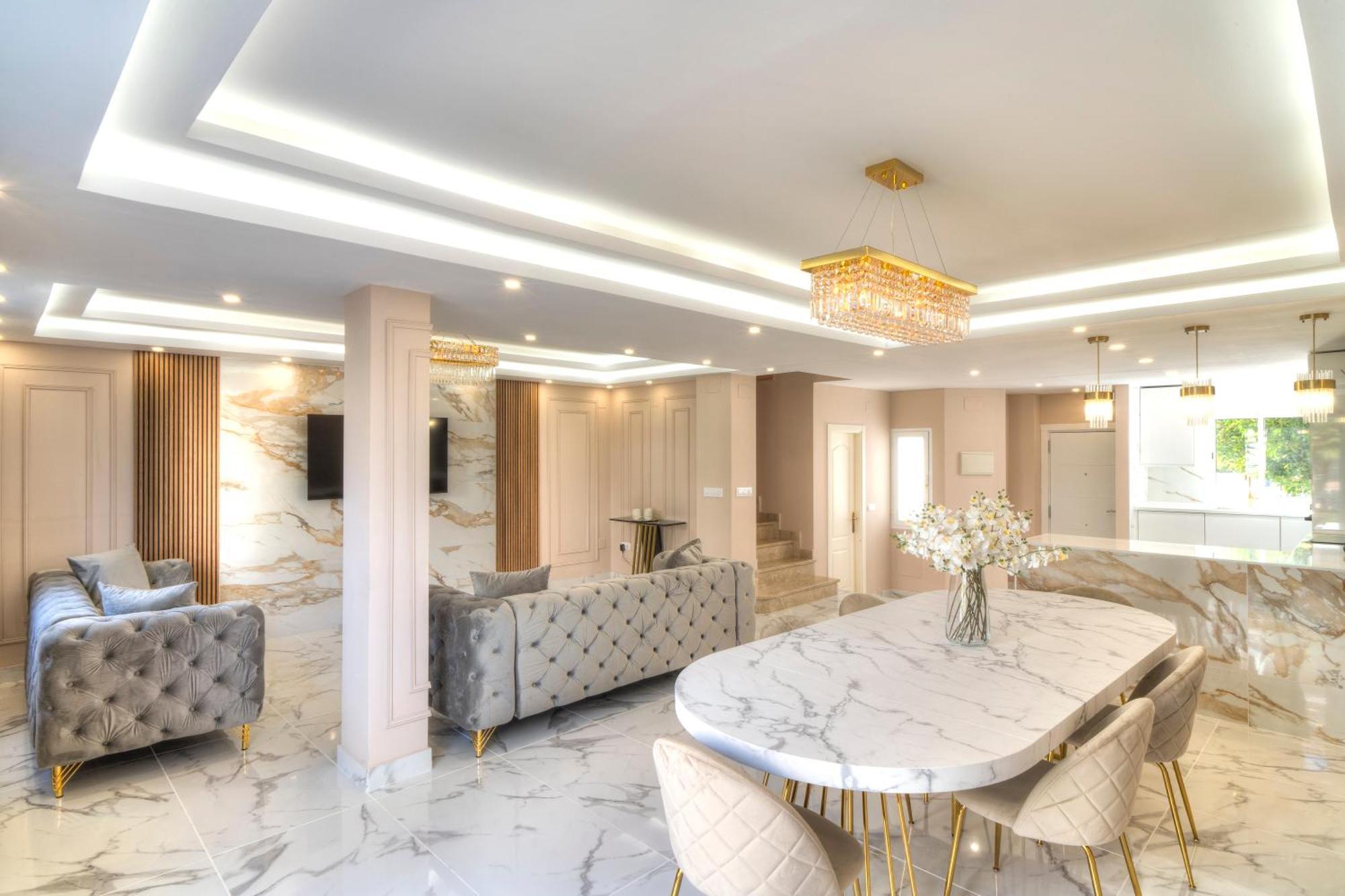 Serenity Luxury , Puerto Banus マルベーリャ エクステリア 写真