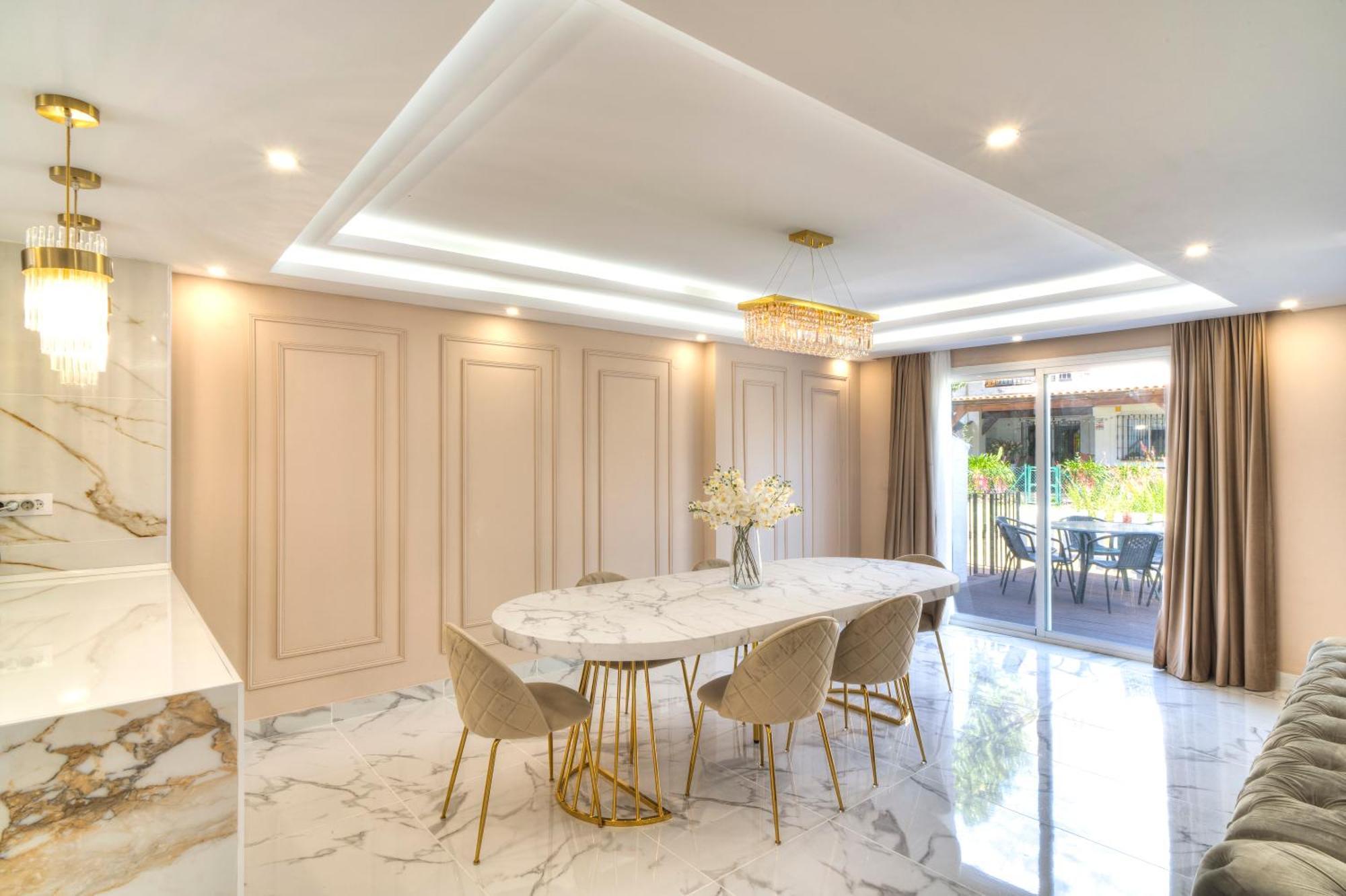 Serenity Luxury , Puerto Banus マルベーリャ エクステリア 写真